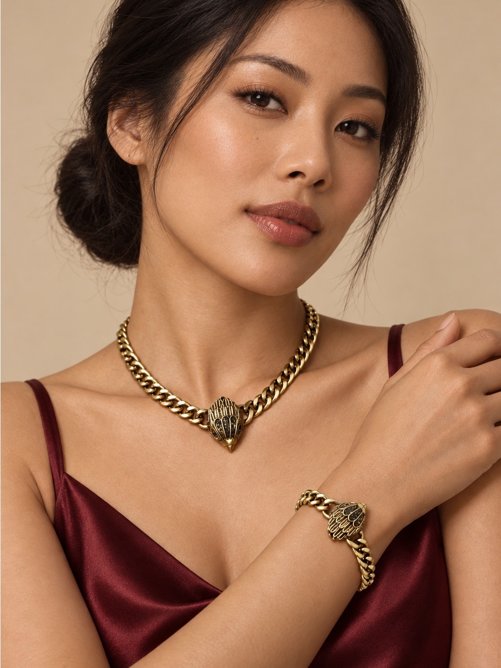 Antique Bird Gold Chunky Necklace